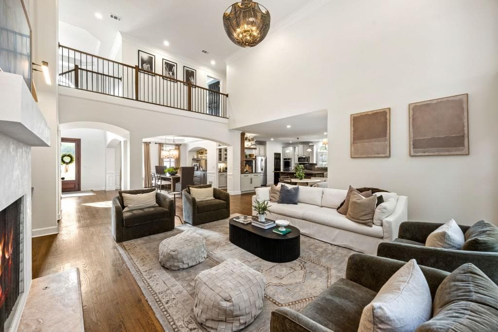 5 bedroom, 5 bathroom, 7,264 sq ft single family residence for sale at 190 Oakhurst Leaf Drive, Milton, GA 30004 — photo 8