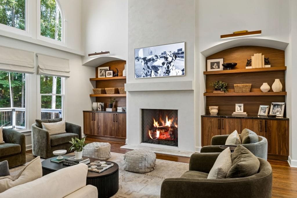 5 bedroom, 5 bathroom, 7,264 sq ft single family residence for sale at 190 Oakhurst Leaf Drive, Milton, GA 30004 — photo 9