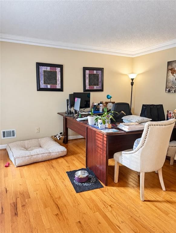 4 bedroom, 3 bathroom, 3,087 sq ft single family residence for sale at 1219 Lochshyre Court, Lawrenceville, GA 30043 — photo 5
