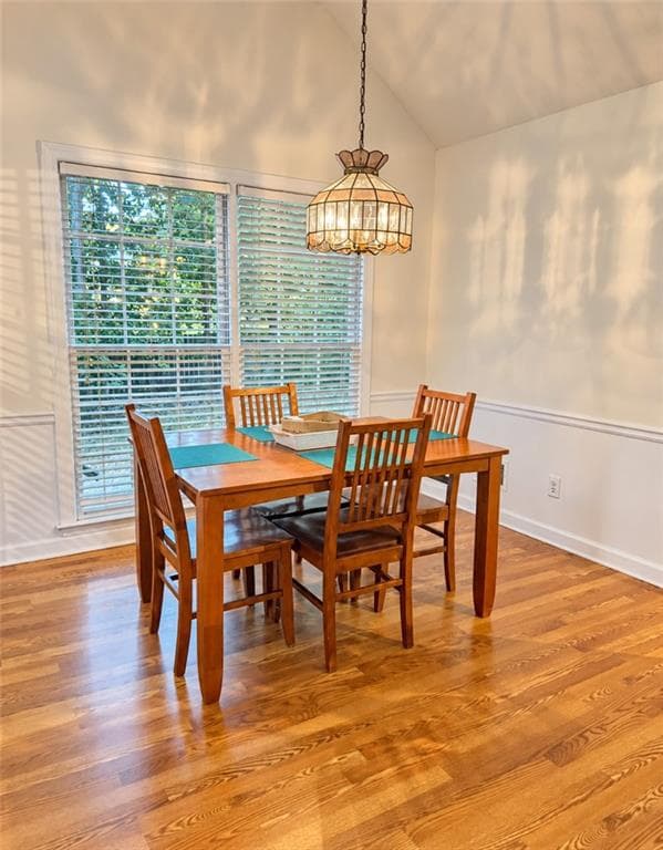 4 bedroom, 3 bathroom, 3,087 sq ft single family residence for sale at 1219 Lochshyre Court, Lawrenceville, GA 30043 — photo 8