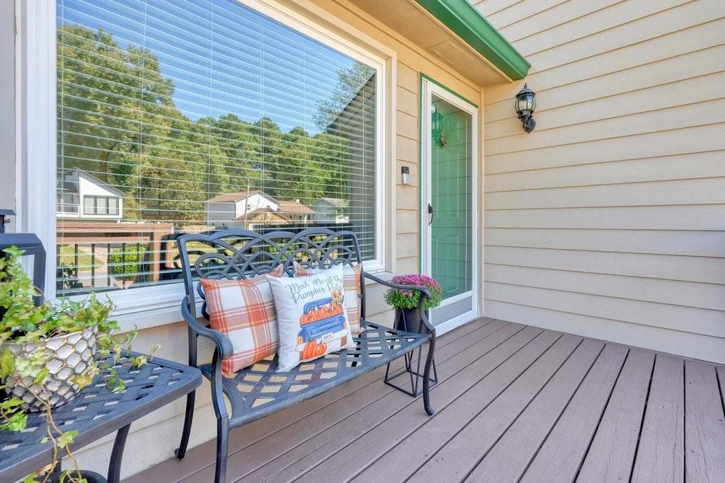 4 bedroom, 3 bathroom, 1,978 sq ft single family residence for sale at 1151 Norfolk Drive, Acworth, GA 30102 — photo 3