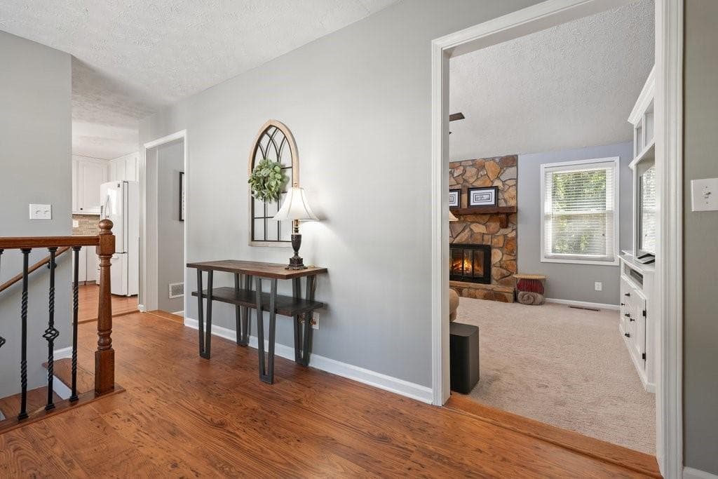 4 bedroom, 3 bathroom, 1,978 sq ft single family residence for sale at 1151 Norfolk Drive, Acworth, GA 30102 — photo 4