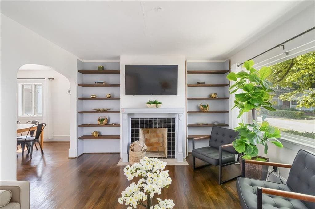 4 bedroom, 4 bathroom, 2,362 sq ft single family residence for sale at 1185 Francis Street, Atlanta, GA 30318 — photo 9