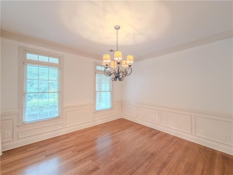 3 bedroom, 3 bathroom, 2,414 sq ft single family residence for sale at 517 Richmond Place, Loganville, GA 30052 — photo 5