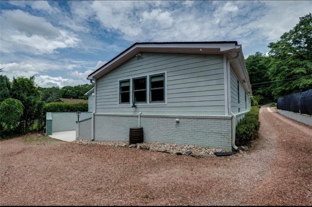 3 bedroom, 2 bathroom, 3,375 sq ft single family residence for sale at 200 Church Street, Fayetteville, GA 30214 — photo 8