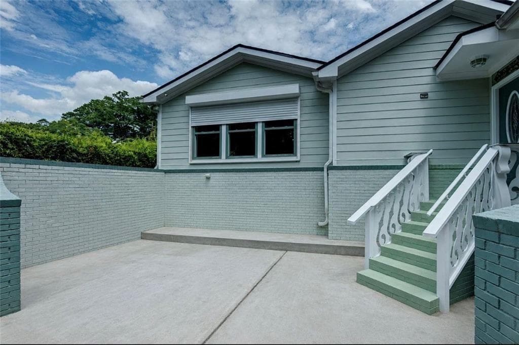 3 bedroom, 2 bathroom, 3,375 sq ft single family residence for sale at 200 Church Street, Fayetteville, GA 30214 — photo 9