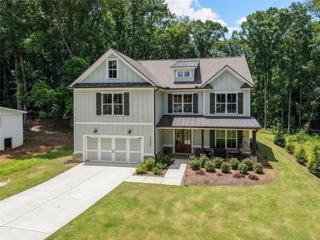 5 bedroom, 4 bathroom, 3,159 sq ft single family residence for sale at 1335 County Line Road, Acworth, GA 30101 — photo 3