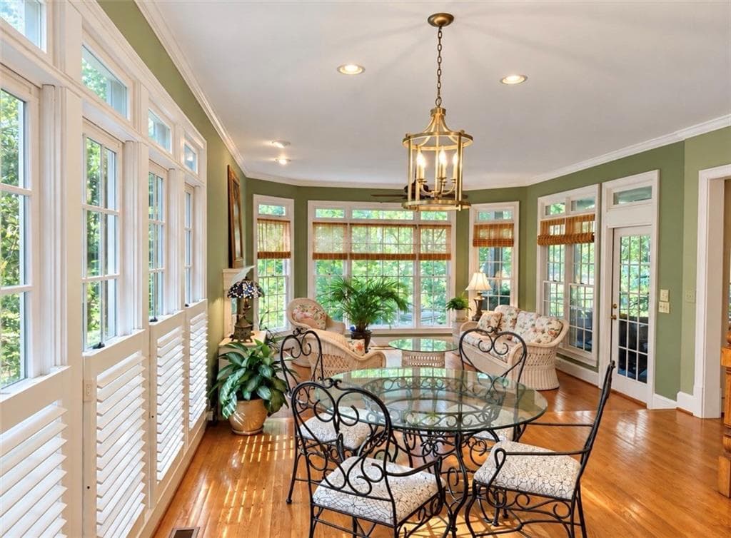 4 bedroom, 4 bathroom, 6,280 sq ft single family residence for sale at 2014 Palmetto Dunes Court, Johns Creek, GA 30097 — photo 8