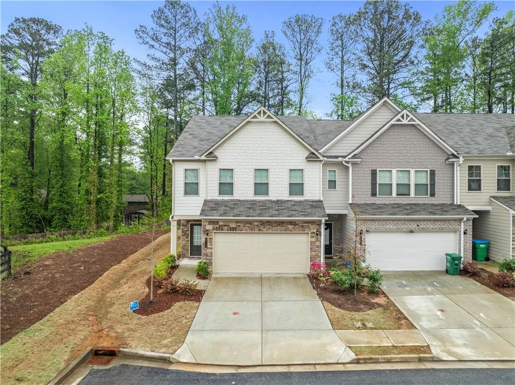 3 bedroom, 3 bathroom, 2,184 sq ft townhouse for sale at 4346 Ava Oak Lane, Norcross, GA 30071