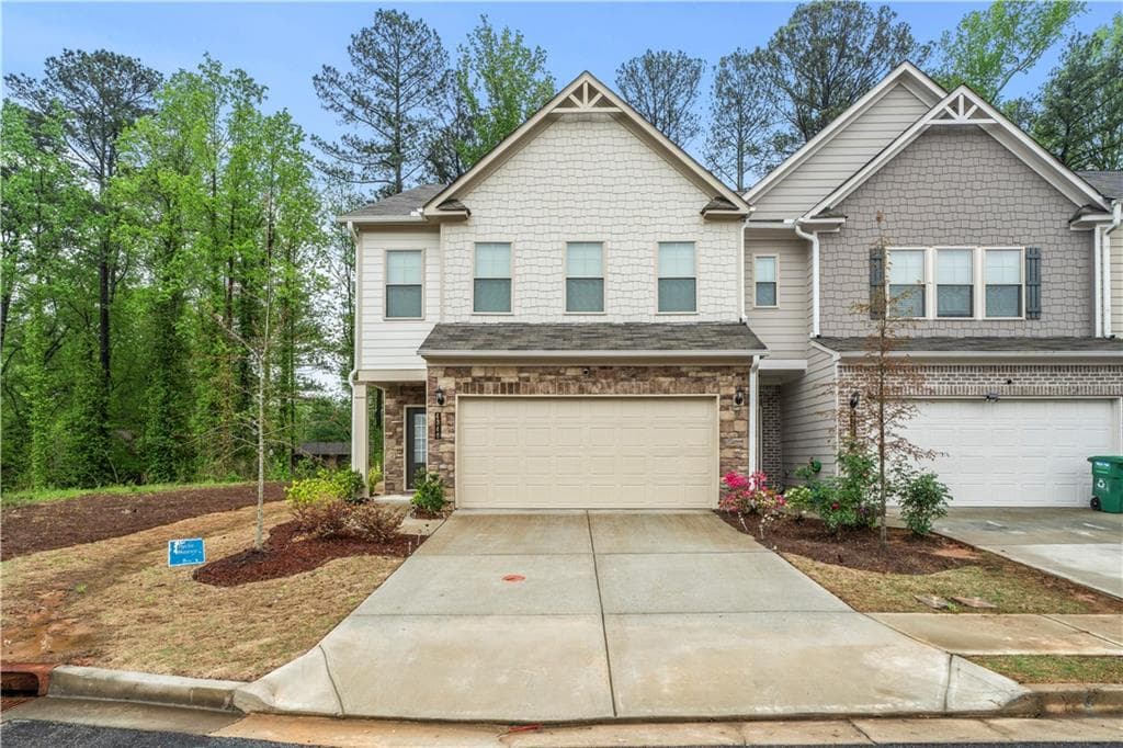 3 bedroom, 3 bathroom, 2,184 sq ft townhouse for sale at 4346 Ava Oak Lane, Norcross, GA 30071 — photo 7