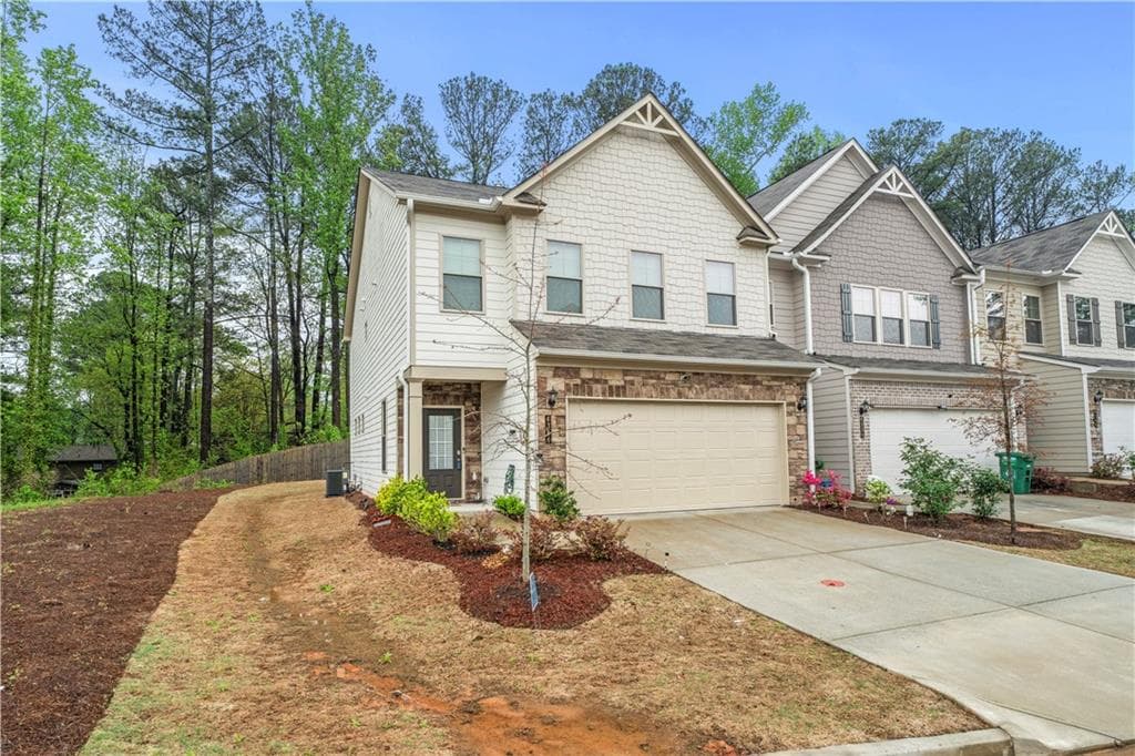 3 bedroom, 3 bathroom, 2,184 sq ft townhouse for sale at 4346 Ava Oak Lane, Norcross, GA 30071 — photo 9