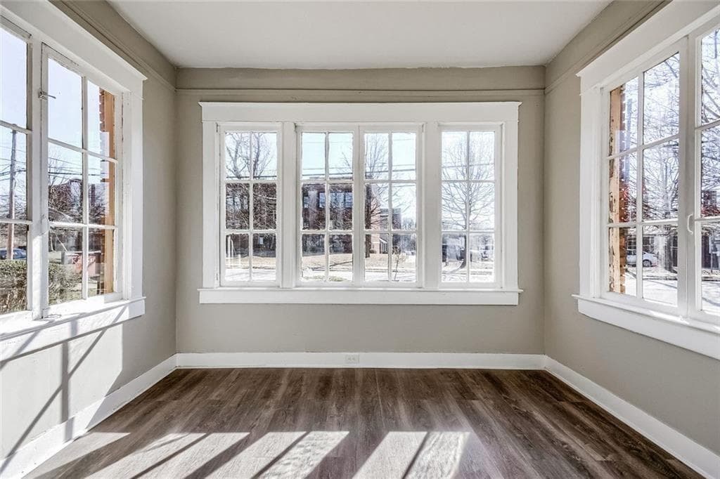 2 bedroom, 1 bathroom, 944 sq ft quadruplex for rent at 1445 Lucile Avenue Unit #2, Atlanta, GA 30310 for $1,400 a month — photo 9