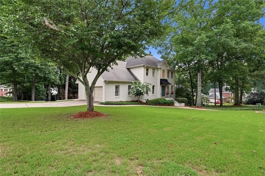 4 bedroom, 4 bathroom, 4,459 sq ft single family residence for sale at 2140 Potomac Place, Lawrenceville, GA 30043 — photo 3