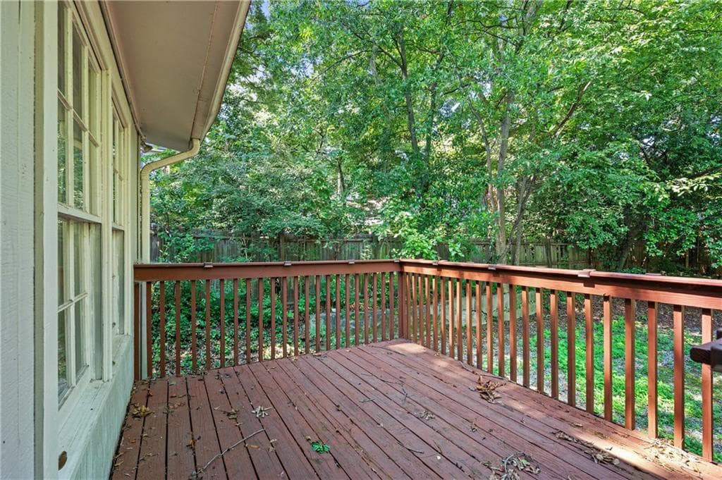 1 bedroom, 1 bathroom, 900 sq ft triplex for rent at 742 Charles Allen Drive 2, Atlanta, GA 30308 for $1,500 a month — photo 3