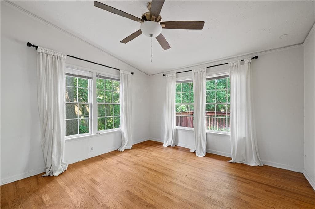 1 bedroom, 1 bathroom, 900 sq ft triplex for rent at 742 Charles Allen Drive 2, Atlanta, GA 30308 for $1,500 a month — photo 9