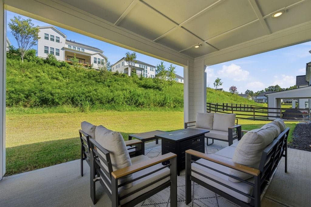 5 bedroom, 6 bathroom, 3,591 sq ft single family residence for sale at 878 Keystone Drive, Woodstock, GA 30188 — photo 7