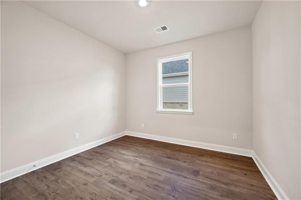 3 bedroom, 2 bathroom, 1,883 sq ft single family residence for sale at 560 Parnassus Road, Locust Grove, GA 30248 — photo 7