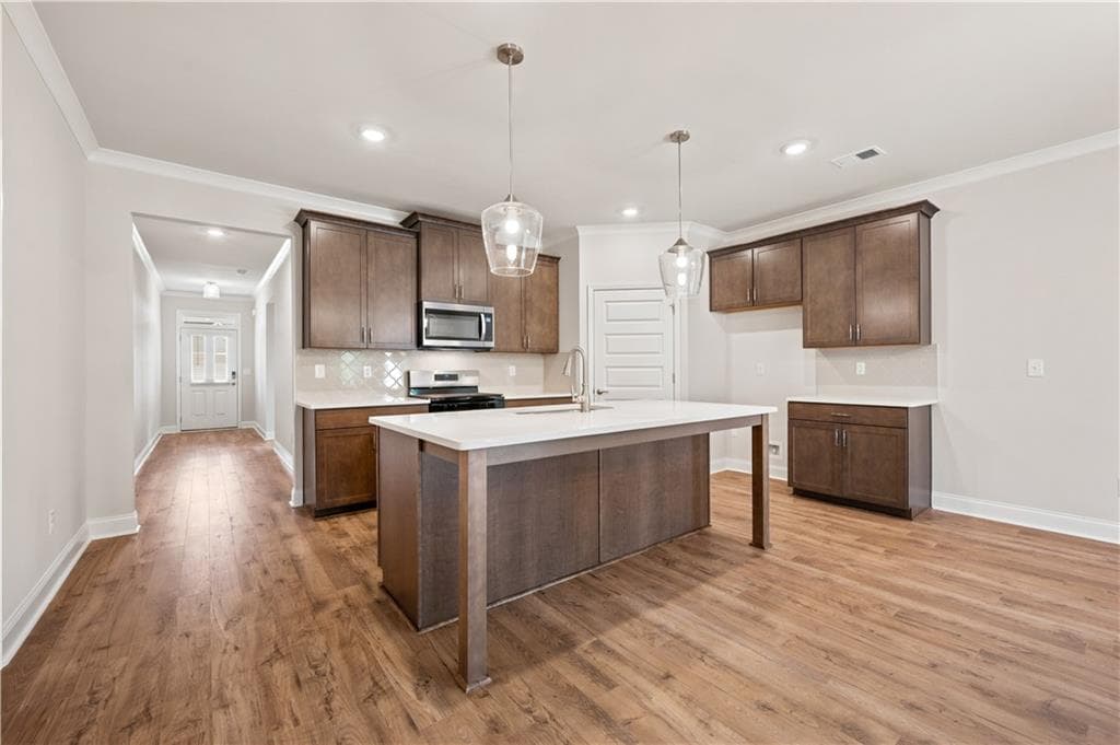 3 bedroom, 2 bathroom, 1,883 sq ft single family residence for sale at 560 Parnassus Road, Locust Grove, GA 30248 — photo 10