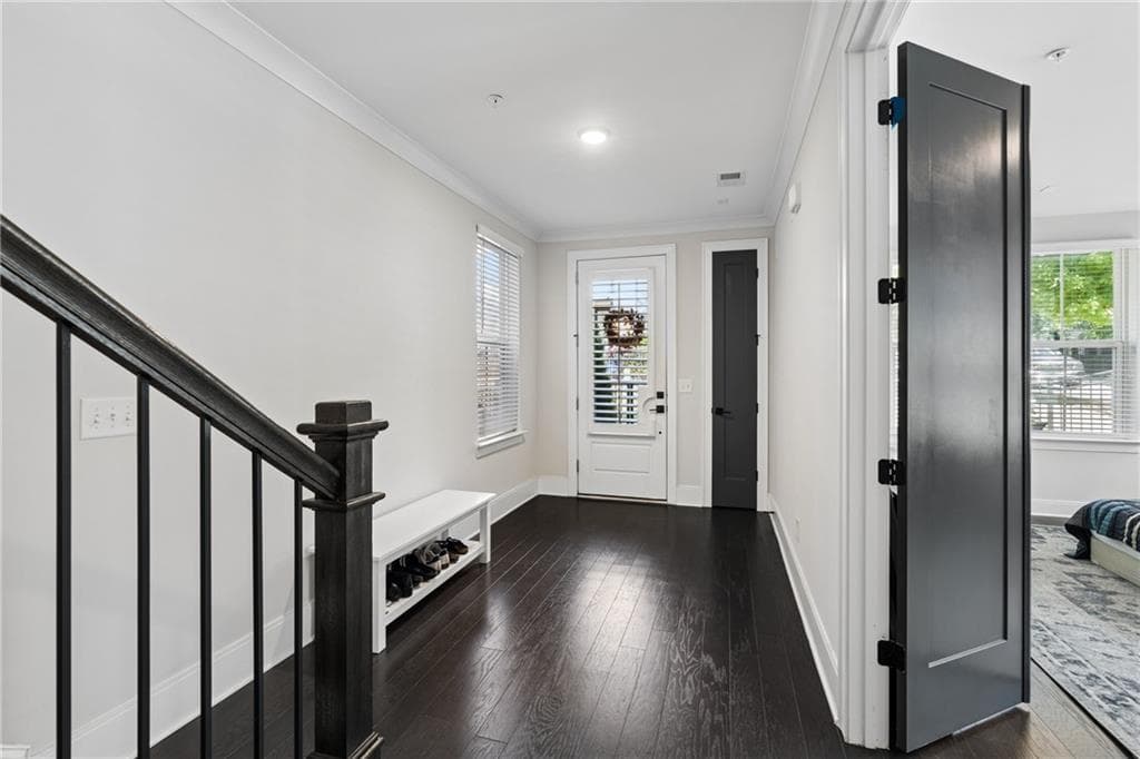 4 bedroom, 4 bathroom, 2,741 sq ft single family residence for sale at 539 Hargrove Lane, Decatur, GA 30030 — photo 5