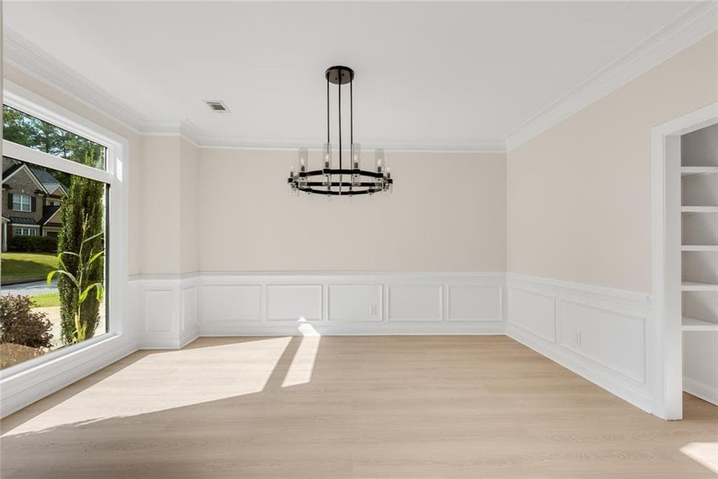 4 bedroom, 3 bathroom, 3,497 sq ft single family residence for rent at 105 Parkside Close, Alpharetta, GA 30022 for $4,200 a month — photo 5
