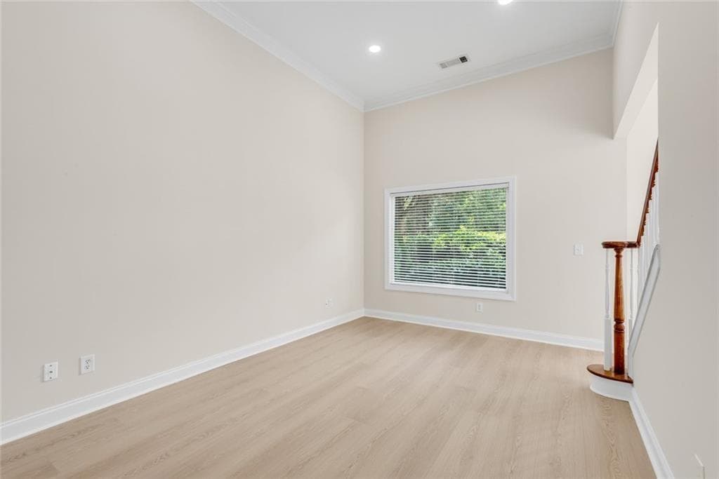 4 bedroom, 3 bathroom, 3,497 sq ft single family residence for rent at 105 Parkside Close, Alpharetta, GA 30022 for $4,200 a month — photo 6