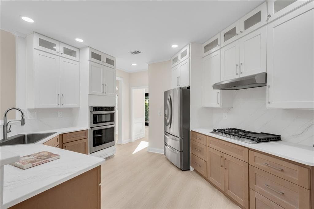 4 bedroom, 3 bathroom, 3,497 sq ft single family residence for rent at 105 Parkside Close, Alpharetta, GA 30022 for $4,200 a month — photo 10