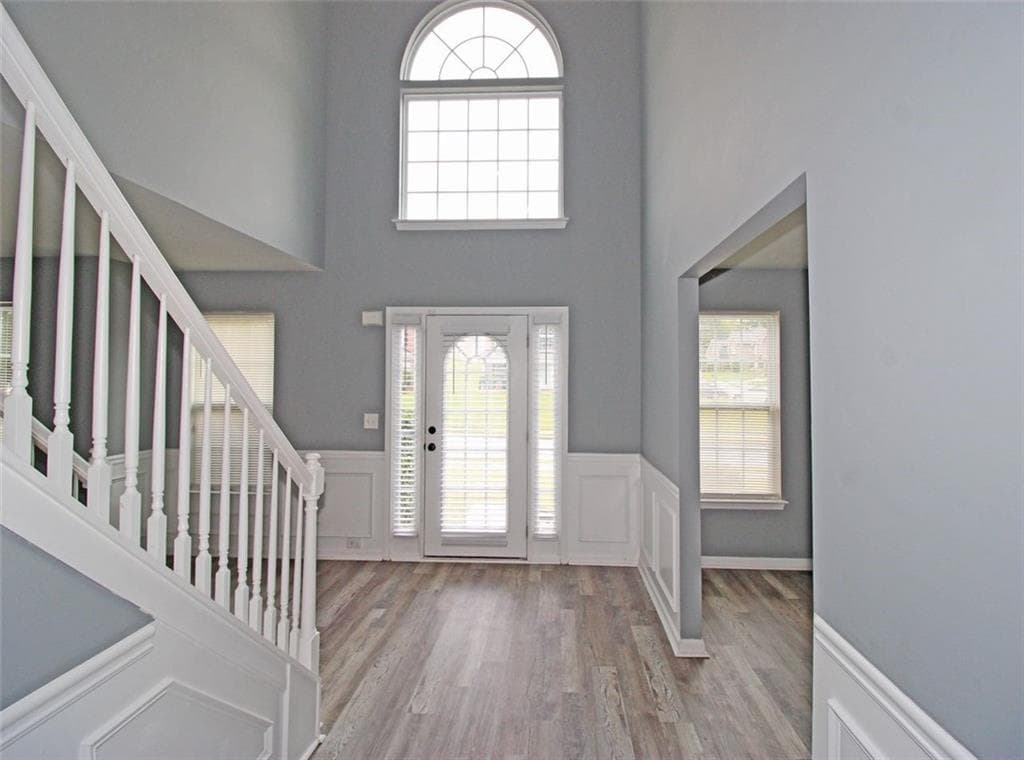 5 bedroom, 3 bathroom, 3,508 sq ft single family residence for sale at 6263 Shell Drive, Atlanta, GA 30331 — photo 3