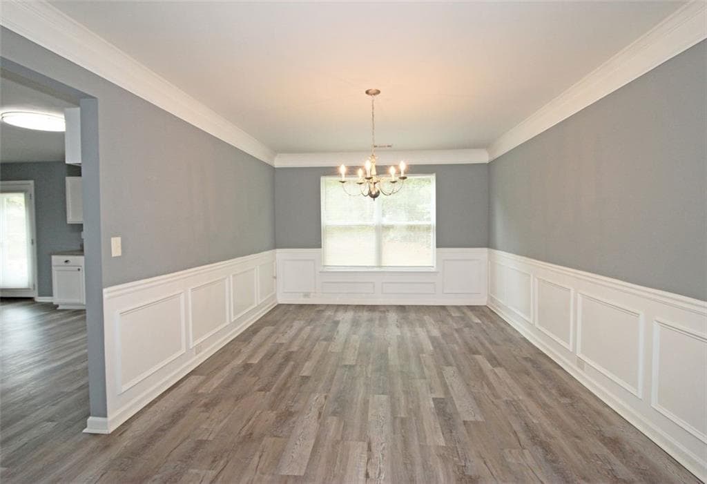 5 bedroom, 3 bathroom, 3,508 sq ft single family residence for sale at 6263 Shell Drive, Atlanta, GA 30331 — photo 9