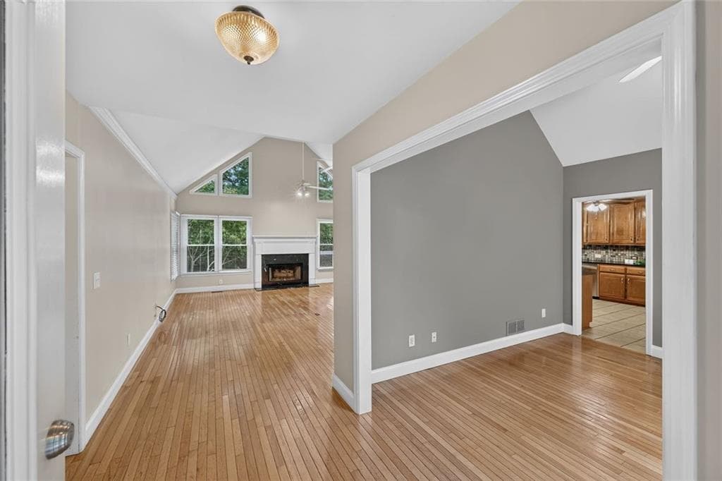 3 bedroom, 3 bathroom, 3,938 sq ft single family residence for sale at 3970 Bridlewood Drive, Duluth, GA 30096 — photo 4