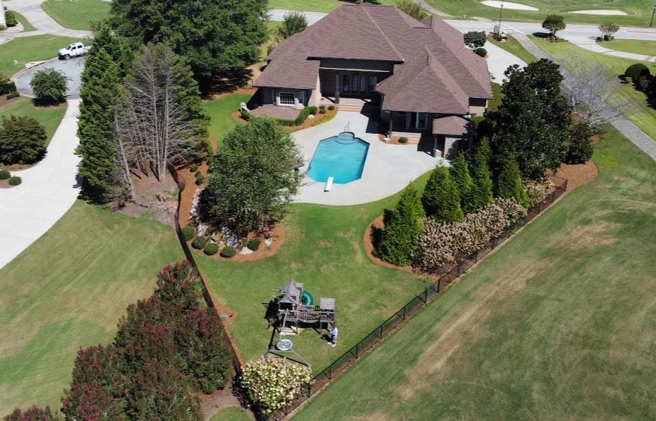 4 bedroom, 4 bathroom, 4,727 sq ft single family residence for sale at 605 Birkdale Boulevard, Carrollton, GA 30116 — photo 4