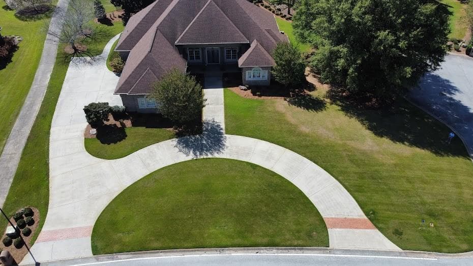 4 bedroom, 4 bathroom, 4,727 sq ft single family residence for sale at 605 Birkdale Boulevard, Carrollton, GA 30116 — photo 6