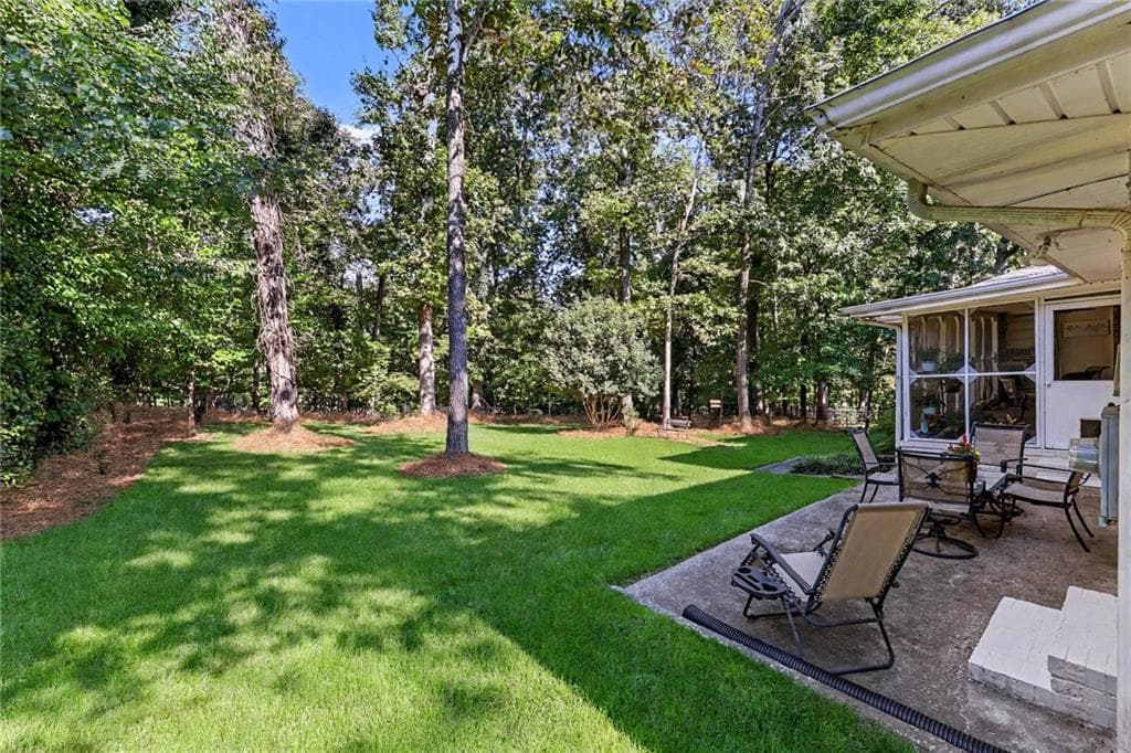 3 bedroom, 2 bathroom, 1,892 sq ft single family residence for sale at 1130 Cumberland Valley Road, Gainesville, GA 30501 — photo 9