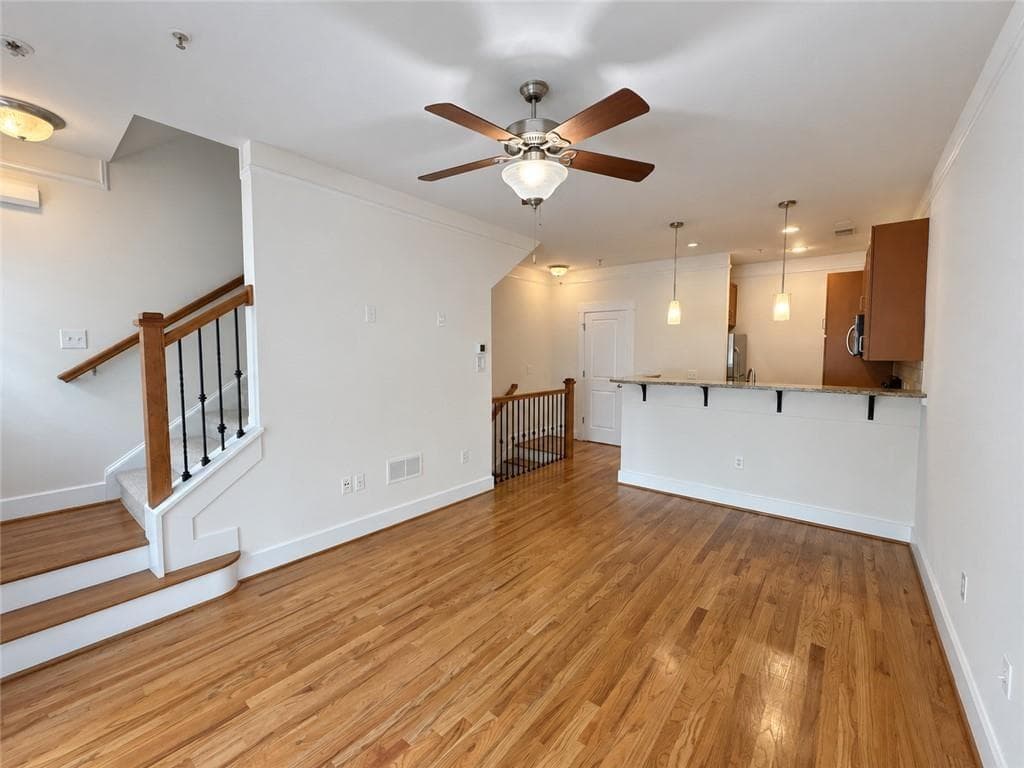 2 bedroom, 3 bathroom, 1,239 sq ft townhouse for sale at 216 Semel Drive 360, Atlanta, GA 30309 — photo 4