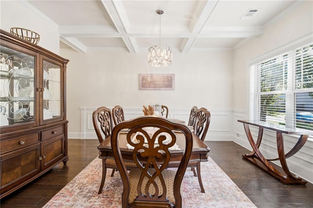 5 bedroom, 4 bathroom, 3,890 sq ft single family residence for sale at 139 Fairway Drive, Acworth, GA 30101 — photo 8