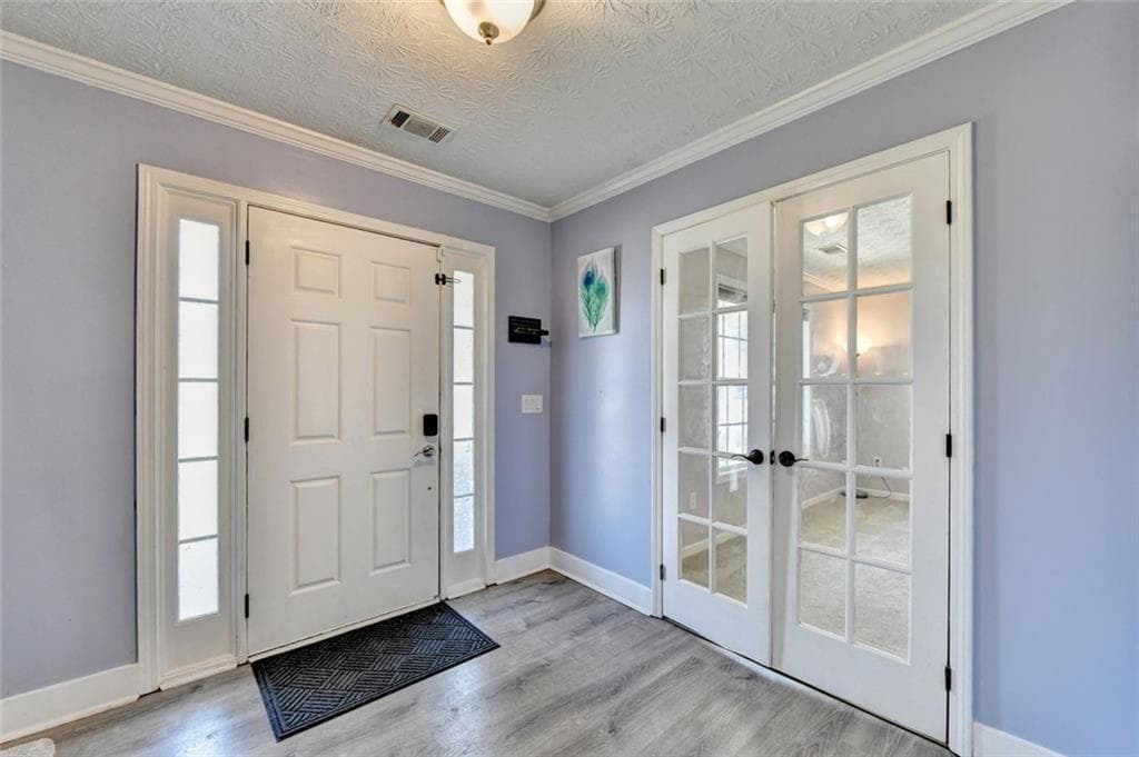4 bedroom, 3 bathroom, 2,246 sq ft single family residence for sale at 290 Lake Valley Drive, Loganville, GA 30052 — photo 5