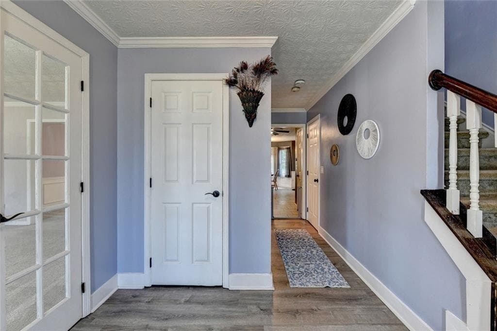 4 bedroom, 3 bathroom, 2,246 sq ft single family residence for sale at 290 Lake Valley Drive, Loganville, GA 30052 — photo 7