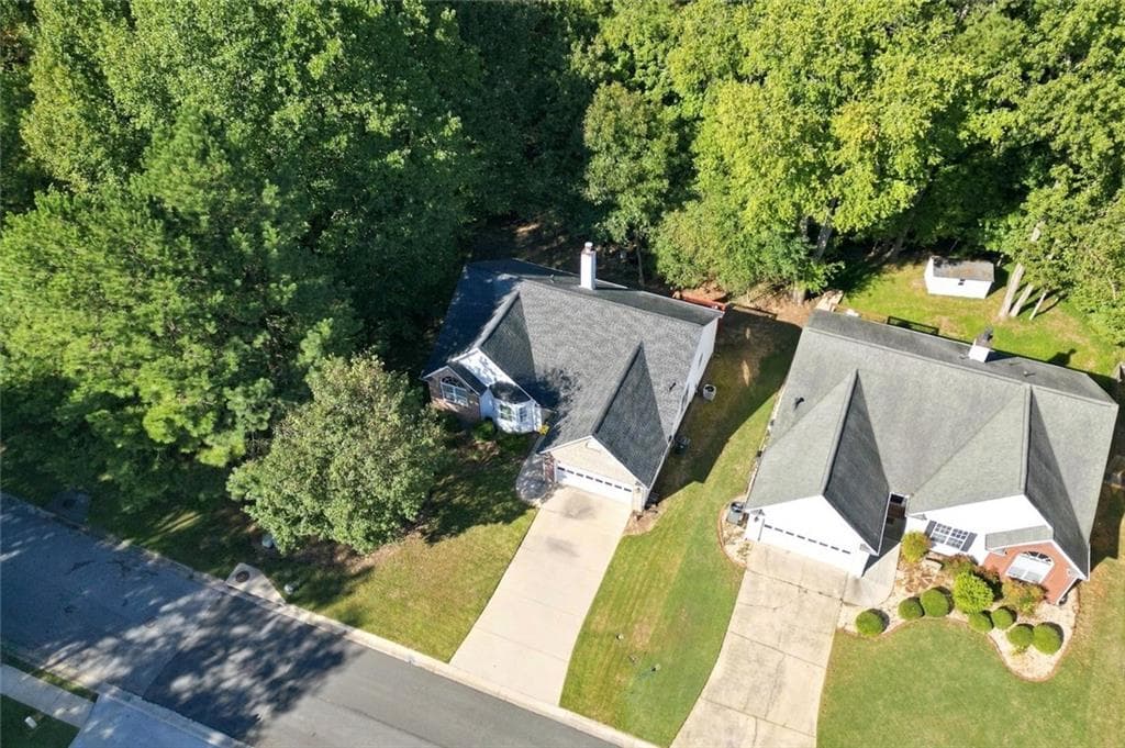 3 bedroom, 2 bathroom, 2,196 sq ft single family residence for sale at 4155 McEver Park Dr, Acworth, GA 30101 — photo 3