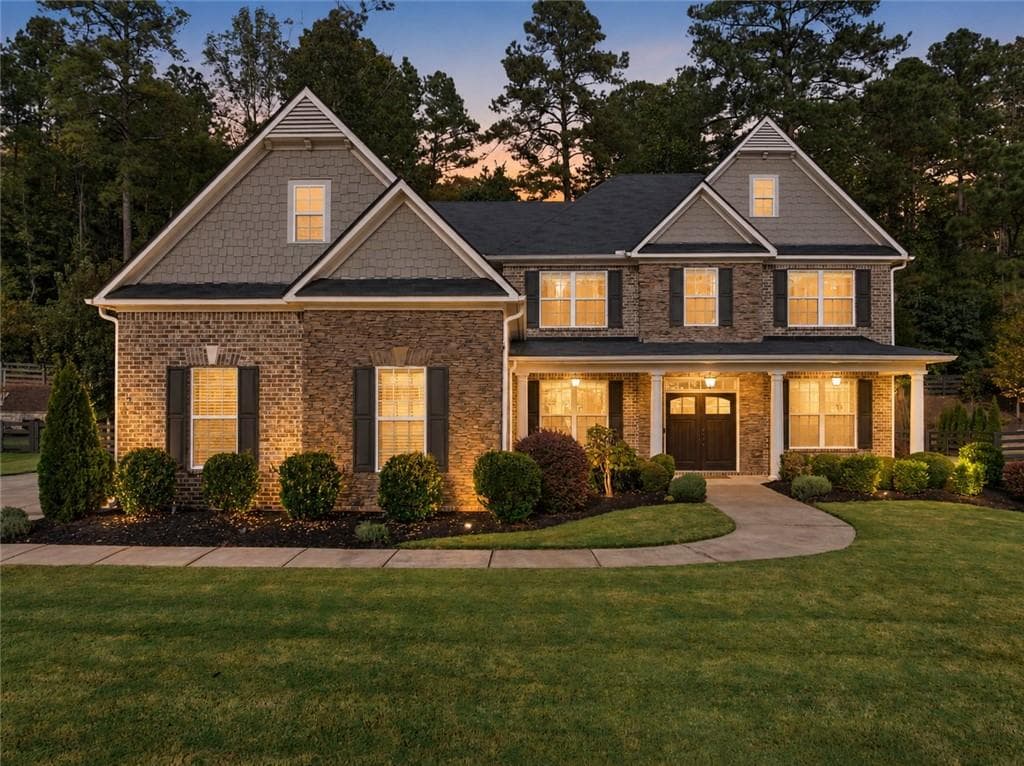 5 bedroom, 4 bathroom, 3,871 sq ft single family residence for sale at 6660 Canyon Cove, Cumming, GA 30028 — photo 2