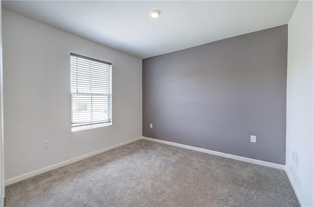 3 bedroom, 3 bathroom, 1,620 sq ft single family residence for sale at 128 Oxford Lane, Kingston, GA 30145 — photo 8