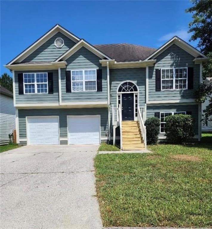 4 bedroom, 3 bathroom, 2,169 sq ft single family residence for sale at 1414 Cumberland Creek Lane, Marietta, GA 30008