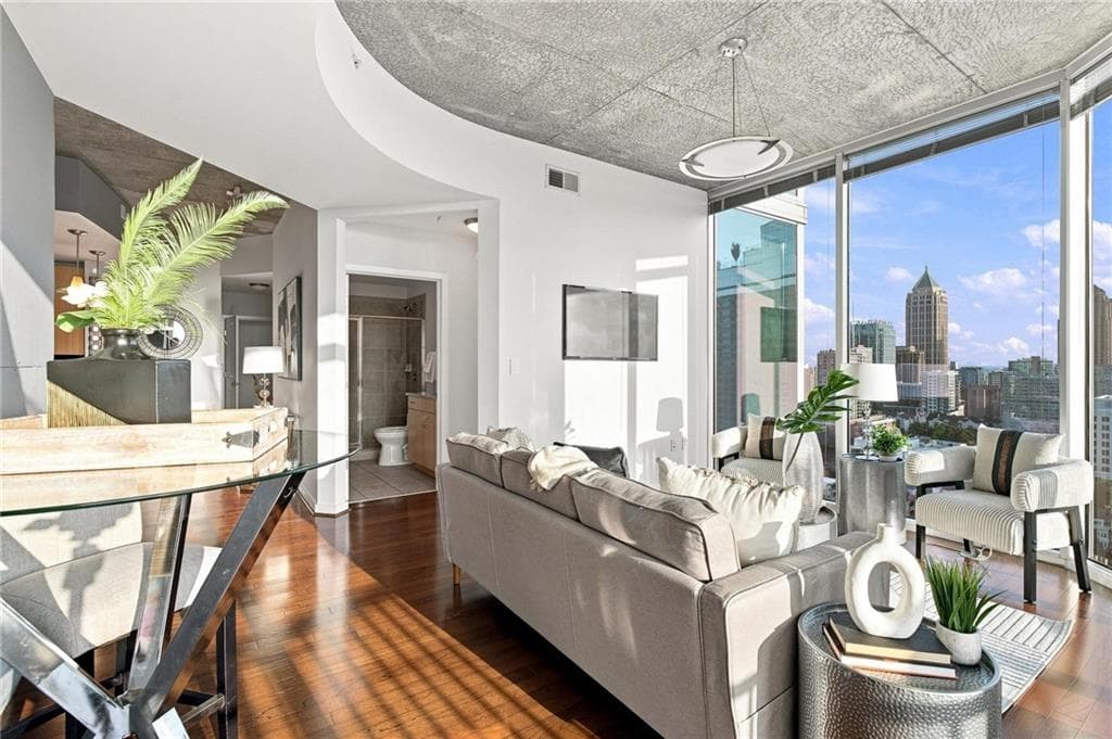 2 bedroom, 2 bathroom, 1,168 sq ft condominium for sale at 860 Peachtree Street 2101, Atlanta, GA 30308