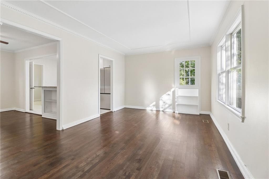 3 bedroom, 2 bathroom, 1,596 sq ft single family residence for sale at 1415 Blanche Drive, Marietta, GA 30067 — photo 4