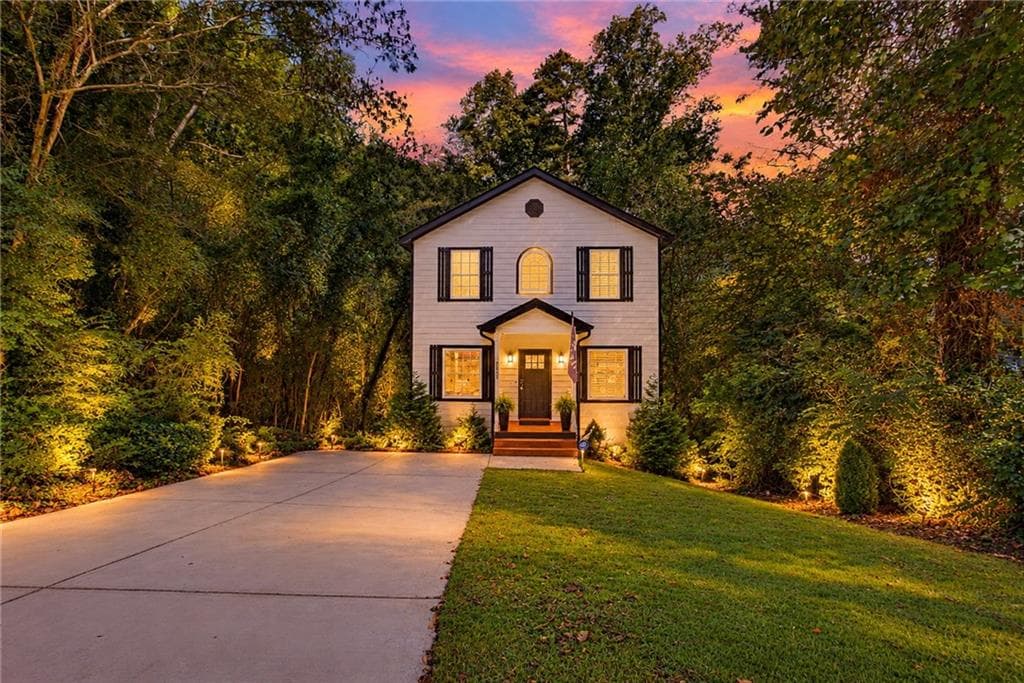 4 bedroom, 3 bathroom, 2,150 sq ft single family residence for sale at 1853 North Avenue, Atlanta, GA 30318 — photo 2