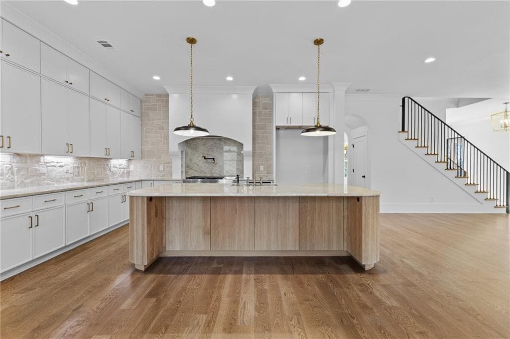 5 bedroom, 7 bathroom, 5,300 sq ft single family residence for sale at 3281 Bailey Road, Dacula, GA 30019 — photo 9