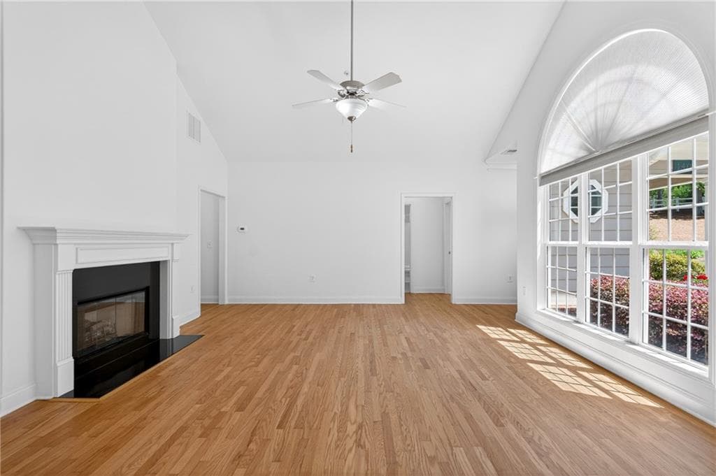 3 bedroom, 2 bathroom, 1,776 sq ft condominium under contract at 226 Hames Road 140, Woodstock, GA 30188 — photo 7