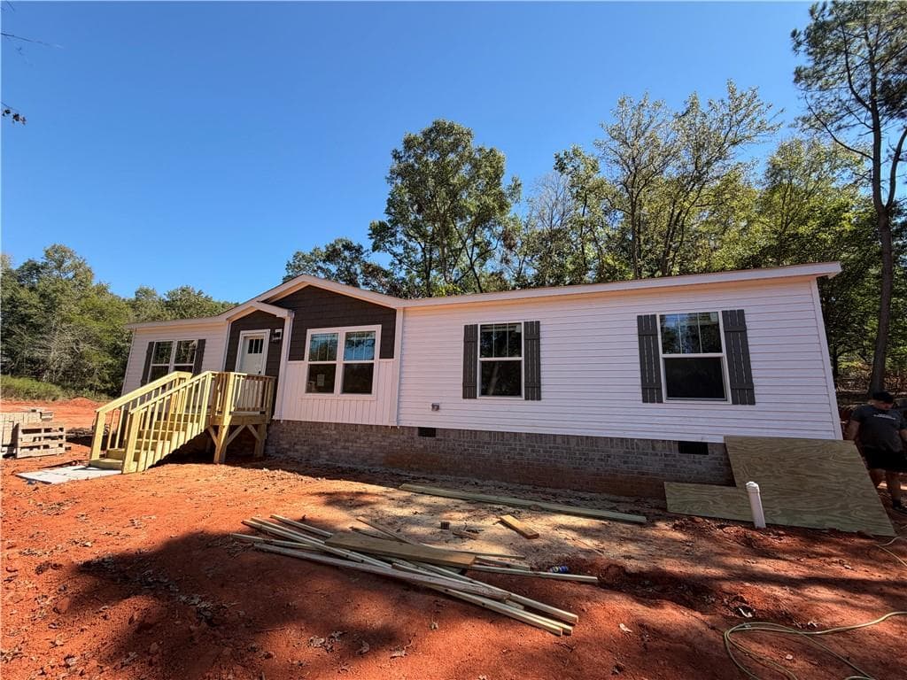 3 bedroom, 2 bathroom, 1,530 sq ft single family residence for sale at 947 Nails Creek Crossing, Royston, GA 30662