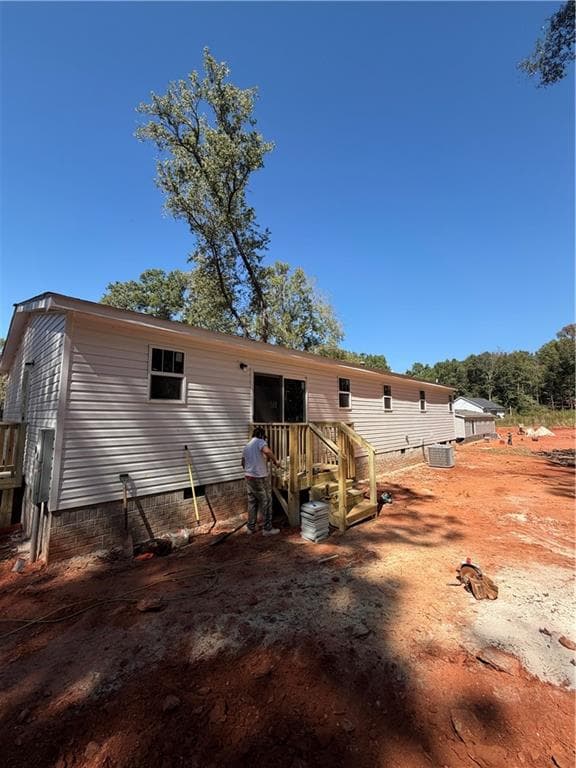 3 bedroom, 2 bathroom, 1,530 sq ft single family residence for sale at 947 Nails Creek Crossing, Royston, GA 30662 — photo 3
