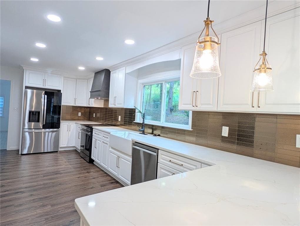 3 bedroom, 3 bathroom, 2,084 sq ft single family residence for rent at 4008 Rock Mill Drive, Marietta, GA 30062 for $2,850 a month — photo 4