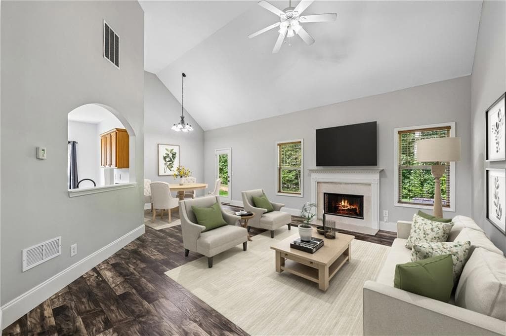 4 bedroom, 2 bathroom, 1,868 sq ft single family residence for sale at 3437 Phoenix Cove Drive, Gainesville, GA 30506 — photo 3