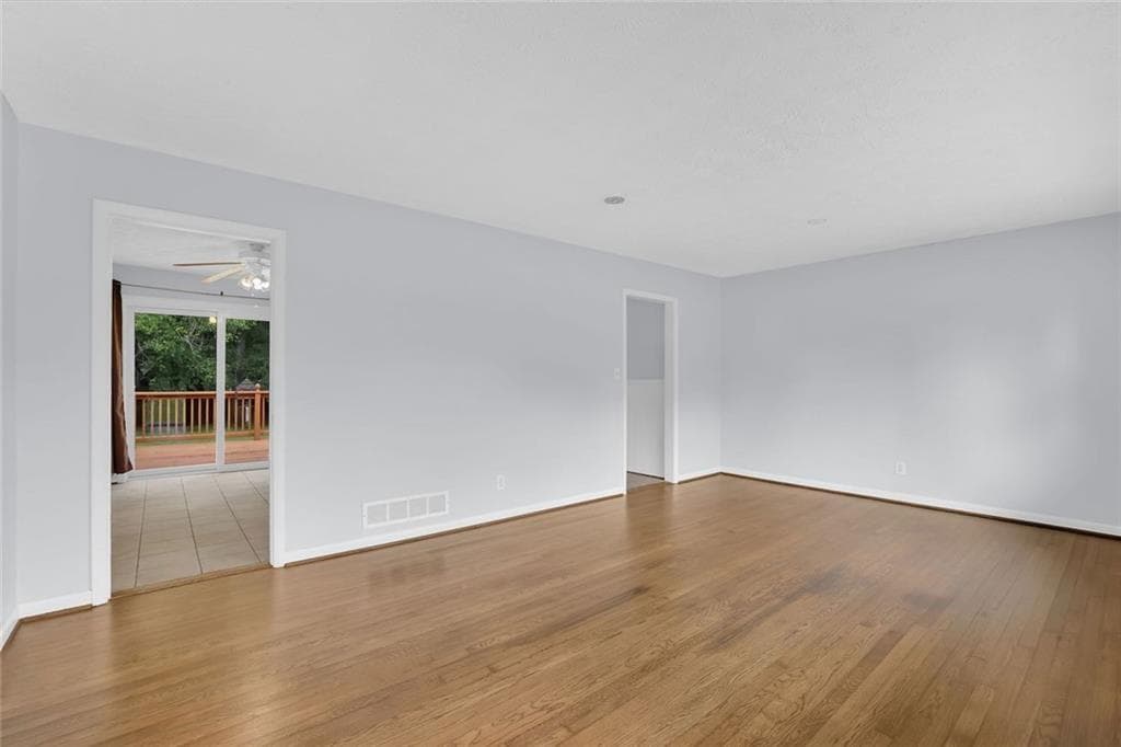 3 bedroom, 2 bathroom, 1,610 sq ft single family residence for sale at 1563 Rockbridge Road, Stone Mountain, GA 30087 — photo 5